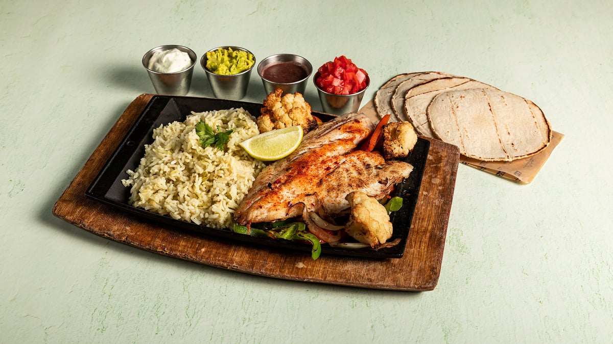 Simple italian pizza with cherry tomatoes